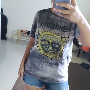 tie dye graphic tee sublime band